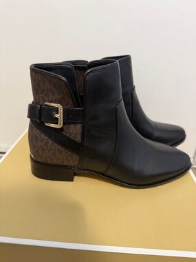 Salem Leather and Logo Ankle Boot